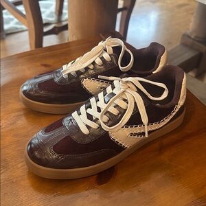Dolce Vita Maroon and Cream Sneakers Unworn unused